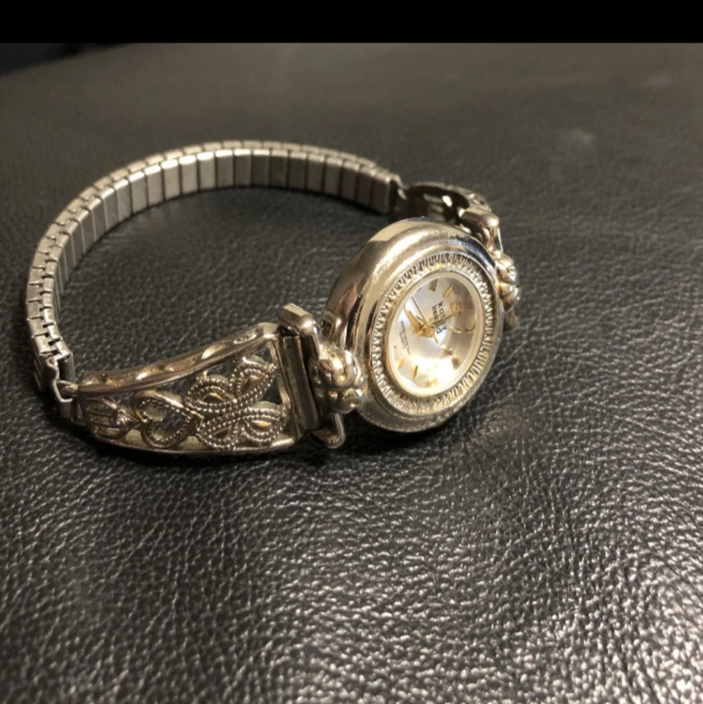 Kathy Ireland women's watch